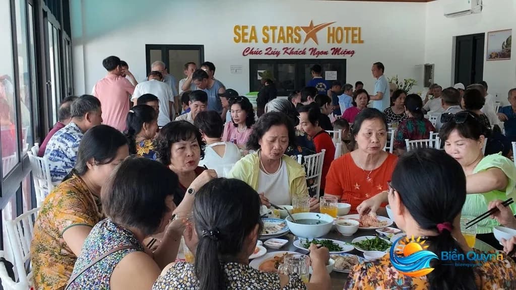 Sea stars hotel bien quynh nha hang tại Sea Stars Hotel Biển Quỳnh, biển Quỳnh, Nghệ An