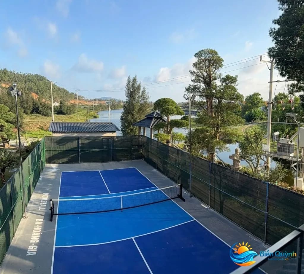 Viet tin hotel bien quynh pickleball tại Việt Tín Hotel, biển Quỳnh, Nghệ An