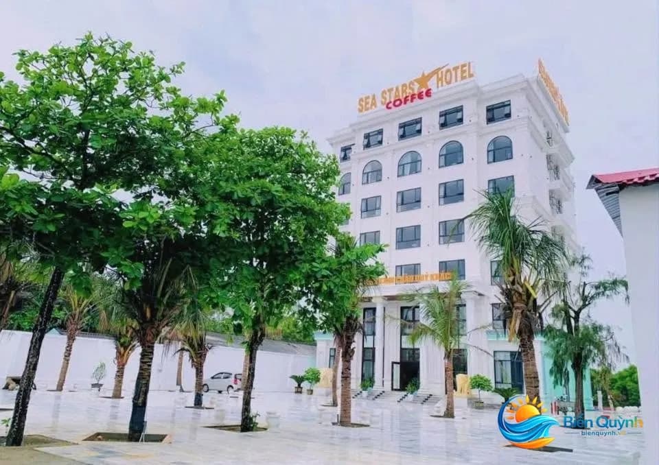 Sea stars hotel bien quynh mat tien tại Sea Stars Hotel Biển Quỳnh, biển Quỳnh, Nghệ An