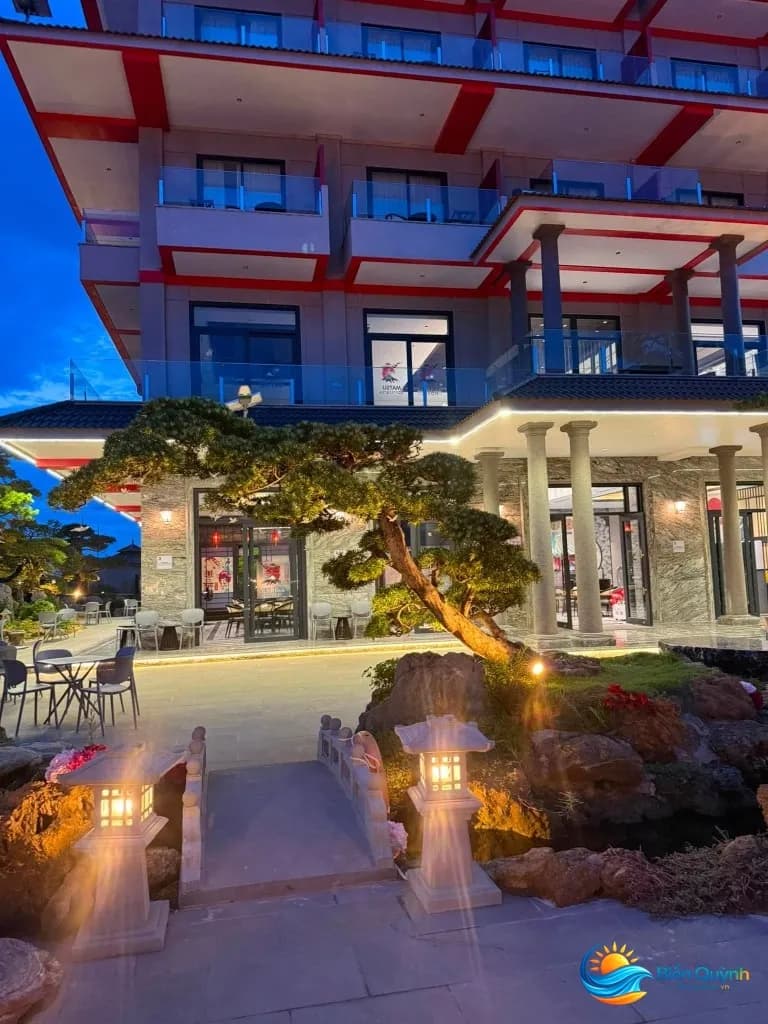 Viet tin hotel bien quynh cau da den tại Việt Tín Hotel, biển Quỳnh, Nghệ An
