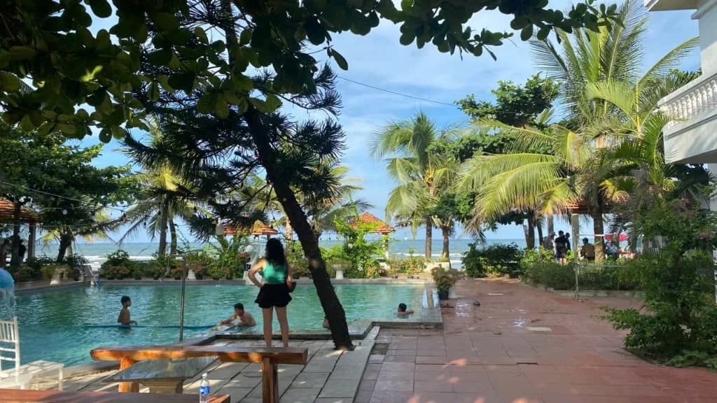 Vuon dua resort khuon vien 3 tại Vườn Dừa Resort, biển Quỳnh, Nghệ An